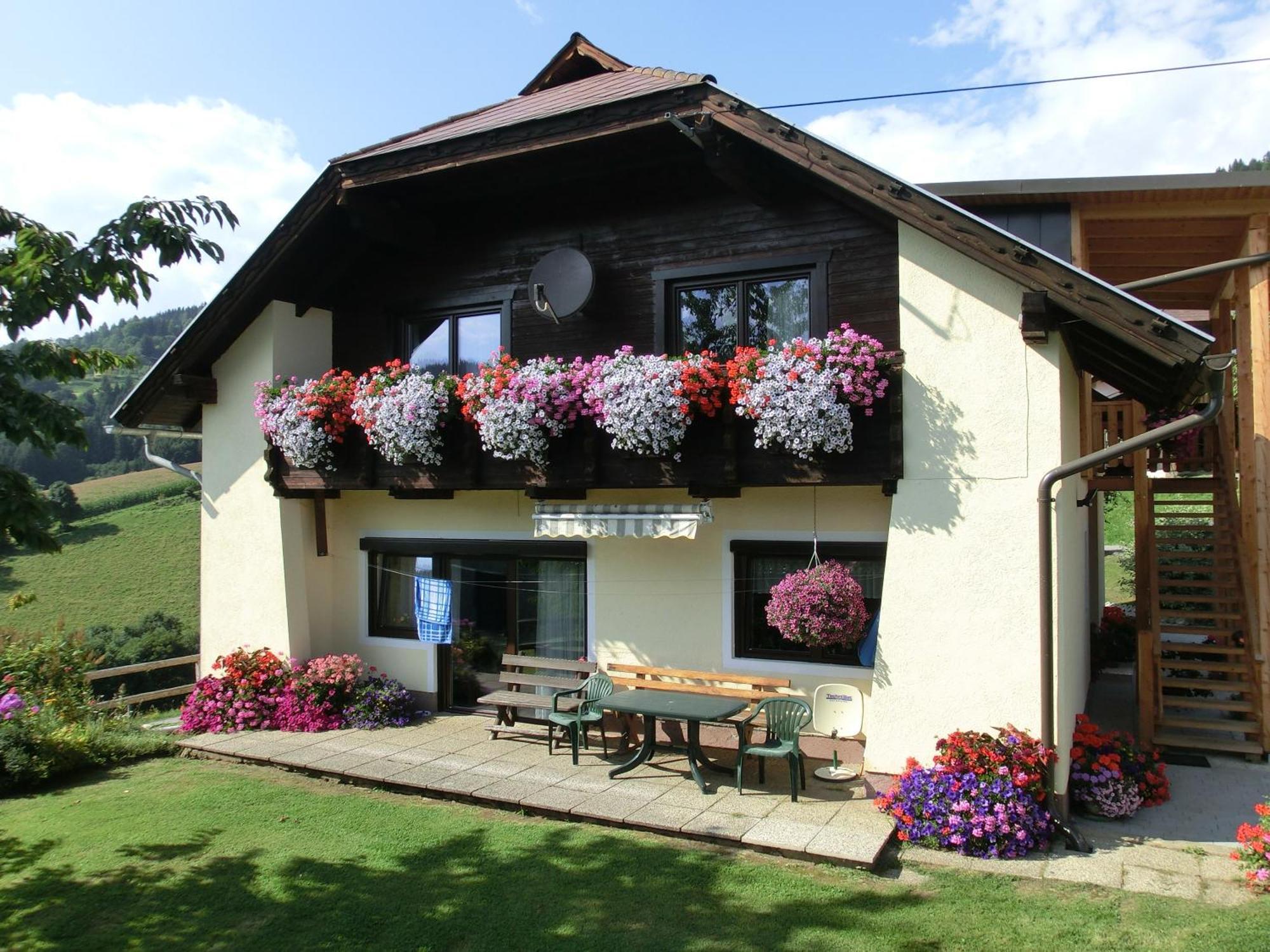Kniebergerhof Vila Liebenfels Exterior foto